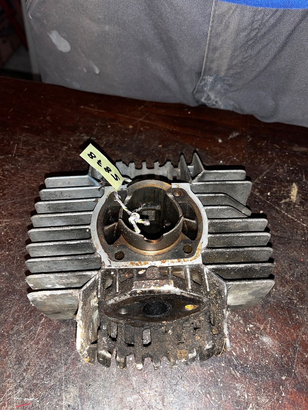 Puch Parti ricambio per ciclomotori: Puch Supermaxi Mofa Zylinder – Difettoso da Fahrni b. Thun venduto da berger_tuning34 1