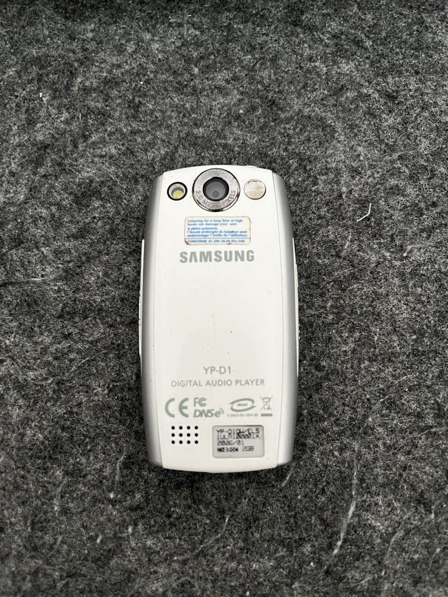 Samsung Tragbarer Mediaplayer: Samsung YP-D1 – Gebraucht aus Pfäffikon ZH von Restore-Me 1
