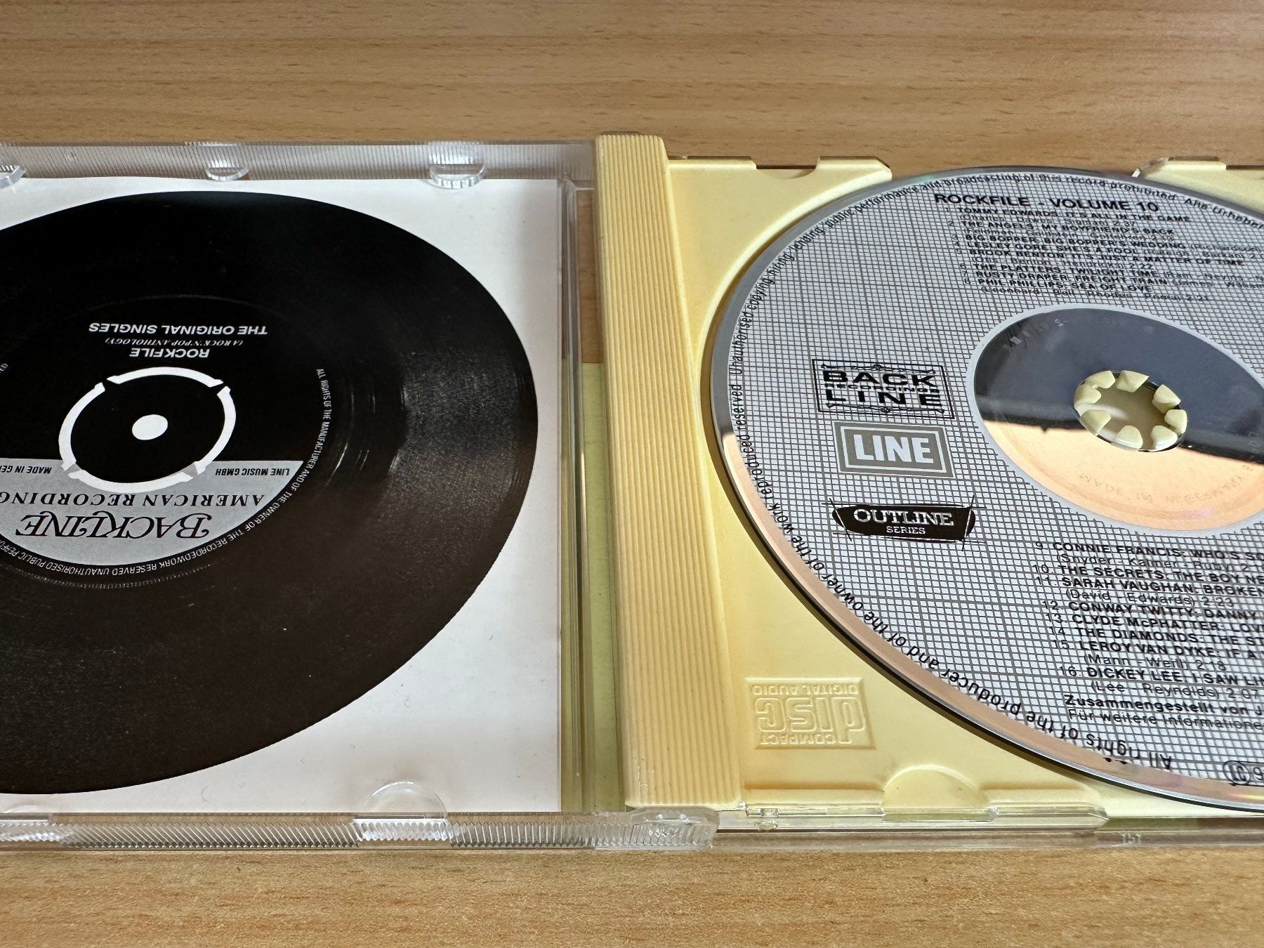 CD: Various – Rockfile Volume 10 – Usato da Rikon im Tösstal venduto da Alpenmutz 2