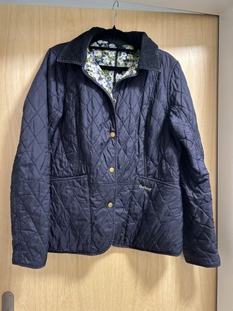 Barbour Damen Steppjacke Navy Gr. 38 – Country Cottage 