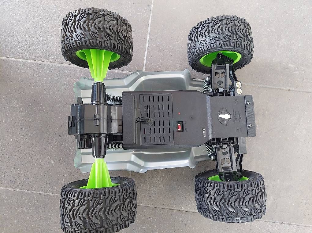 RC Modellbau: Voiture télécommandée – Gebraucht aus Nyon von rolzur 2