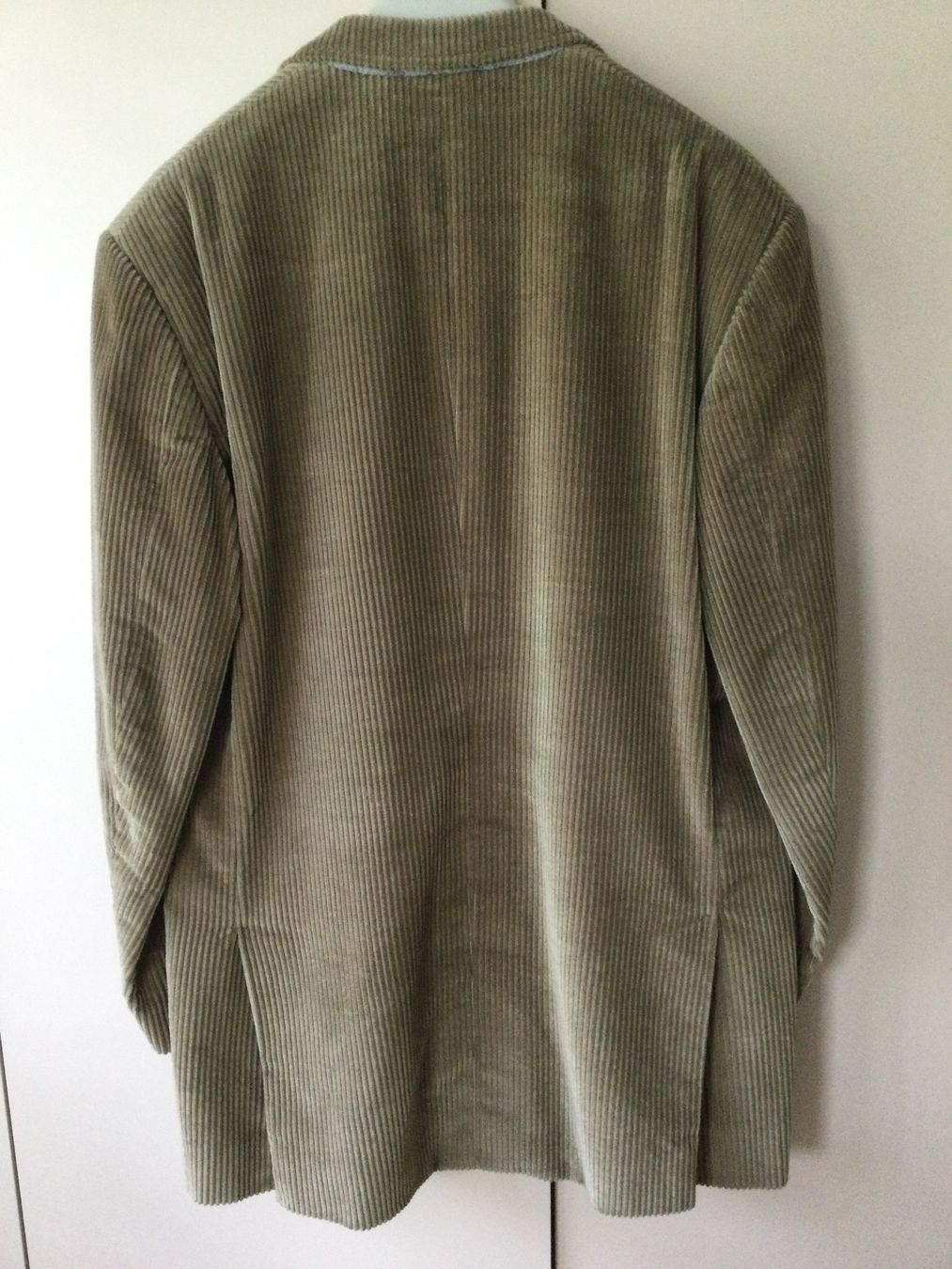 Jacken: Herren Samt-Blazer – Gebraucht aus Winterthur von man_m52n 1