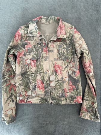 Wendejacke Damen vonFrieda & Freddies Floral und Beige