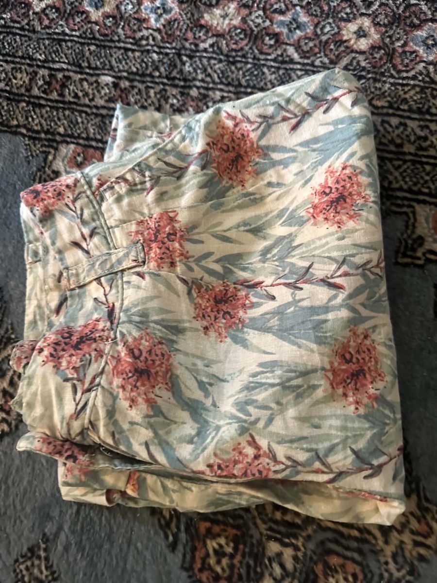 Pantaloni: Kurze Hose von ESMRA gr M – Usato da Gutenswil venduto da Bregenzer8610 2