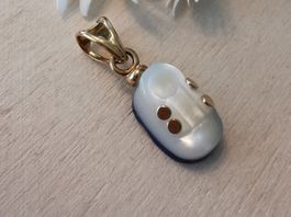 origineller 18Kt. GG Anhänger Motiv "Wanderschuh"