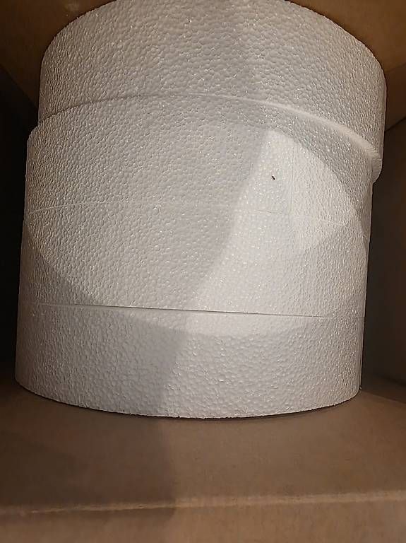 Kronleuchter & Deckenlampen: Matrice for cake simulation, polystyrene – Gebraucht aus Stäfa von and_9gqh