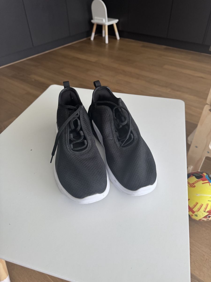 Nike Scarpe da uomo: Nike Air Max Schuh – Nuovo (secondo la descrizione) da Wohlen AG venduto da Ar_gu 1
