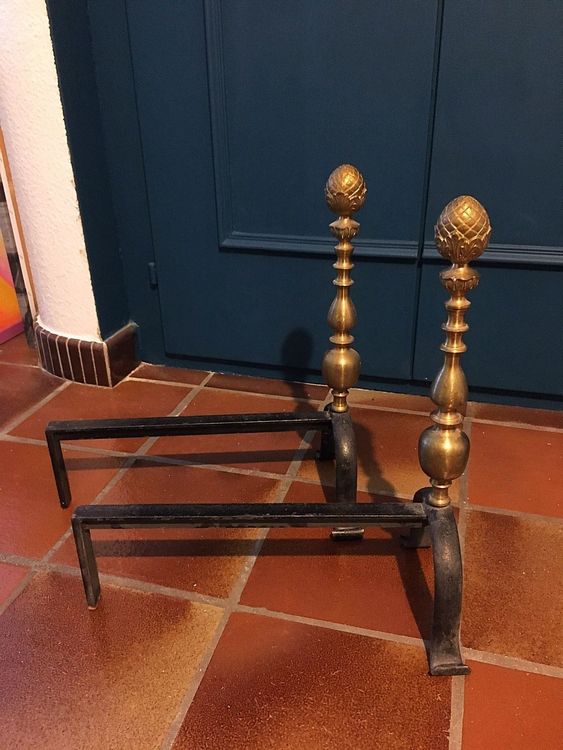 PAIRE DE CHENETS D'EPOQUE LOUIS XVI