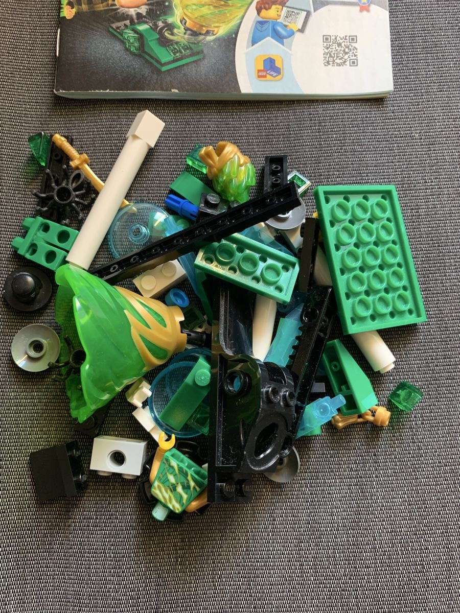 Lego Baukästen: Lego Ninjago 70681 Slam Lloyd – Gebraucht aus Zürich von Sylvia77 2