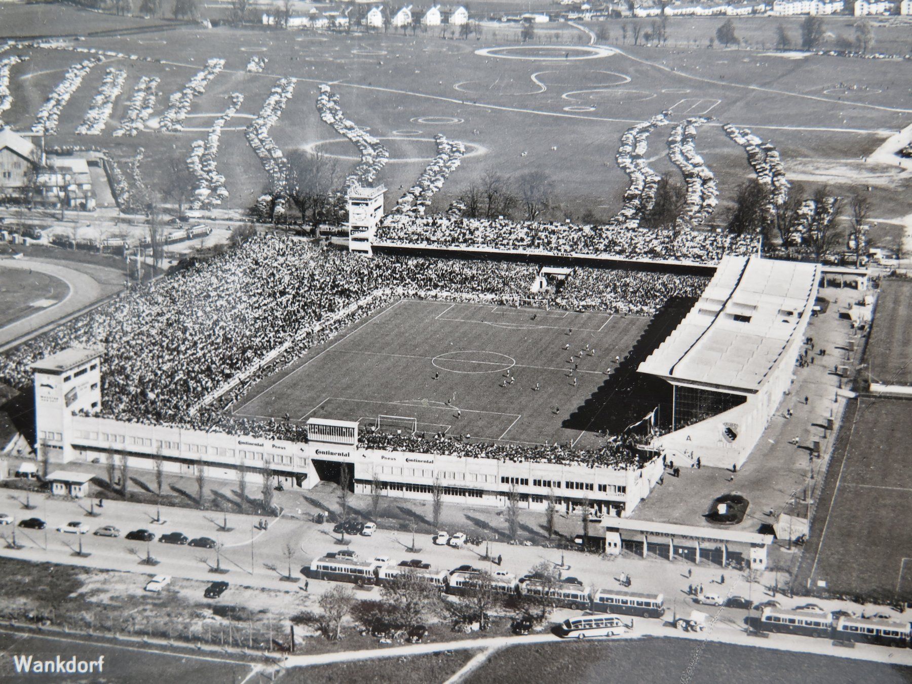 Ansichtskarten: FUSSBALL - BERN - STADION WANKDORF – Gebraucht aus Wittenbach von lipasal 1