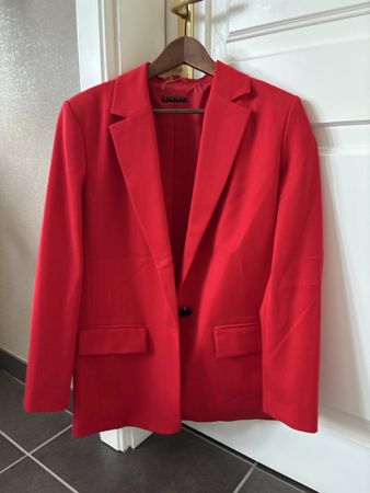 Blazer femme Sisley rouge une pièce en bon état