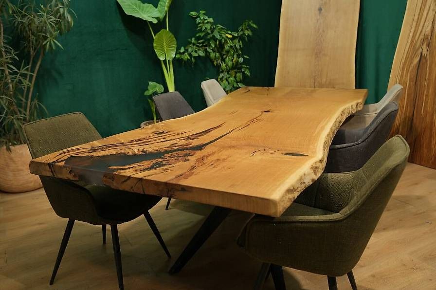 Tables: Eichenesstisch - Handgefertigt aus einer einzigen Baumscheib – D'occasion à Walchwil par Swissdesign_Haag 3