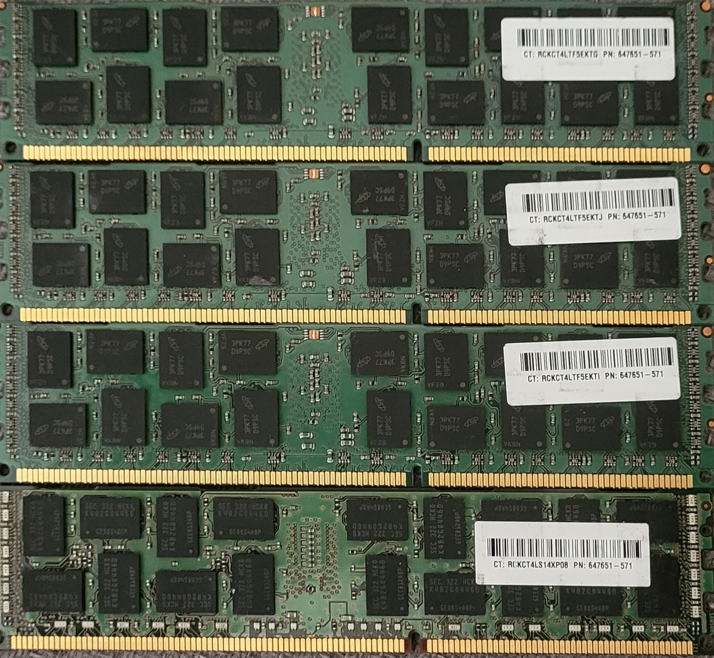 Mémoires / RAM: 4x 8GB DDR3 RAM Module PC3L-12800R – D'occasion à Zürich par Gulbi1919 1
