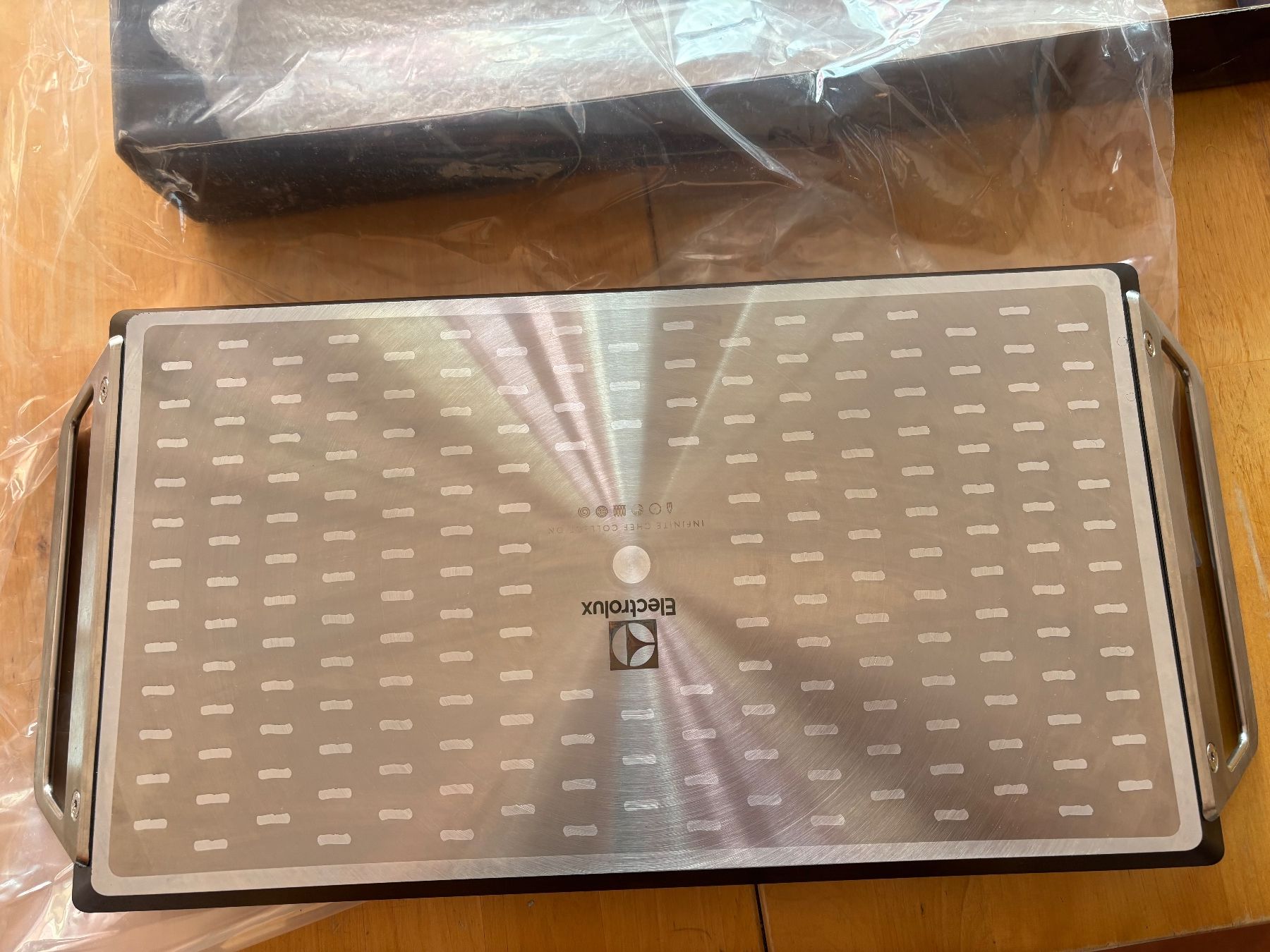 Grills: Elektrolux Plancha Grillplatte – Neu (gemäss Beschreibung) aus Frenkendorf von jazzplatten 3