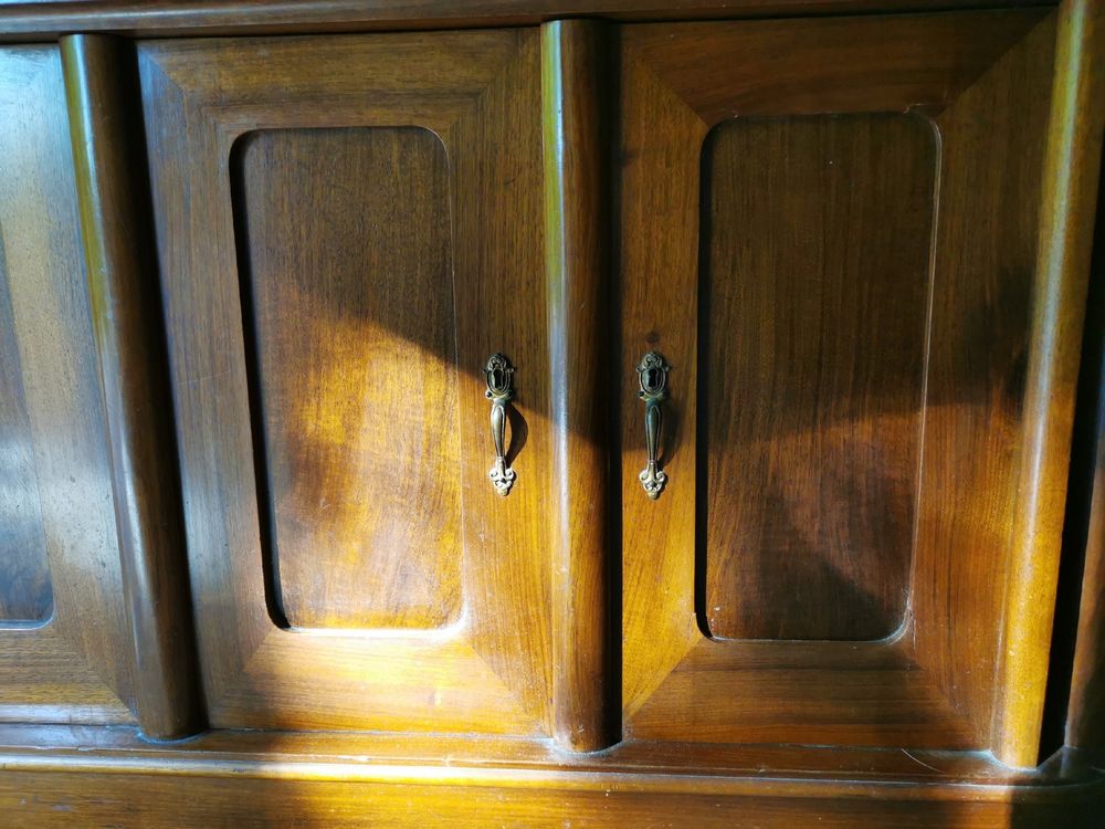 Commodes: Antike Kommode aus Massivholz (Lieferbar) – D'occasion à Küssnacht am Rigi par DB_Shop 4