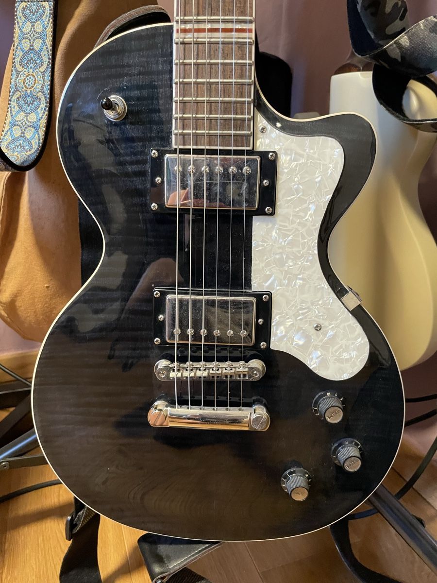 Höfner Musikinstrumente: Höfner Club - beautiful retro e-Gitarre – Gebraucht aus Hornussen von junglej 1