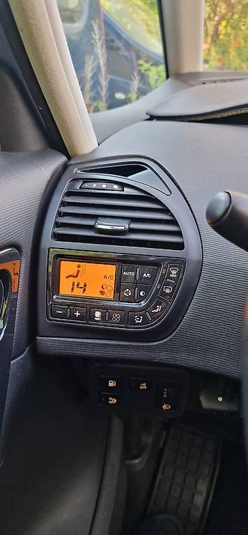 Automobili: Citroen c4 grand picasso  – Usato da Utzenstorf venduto da Somy95 3