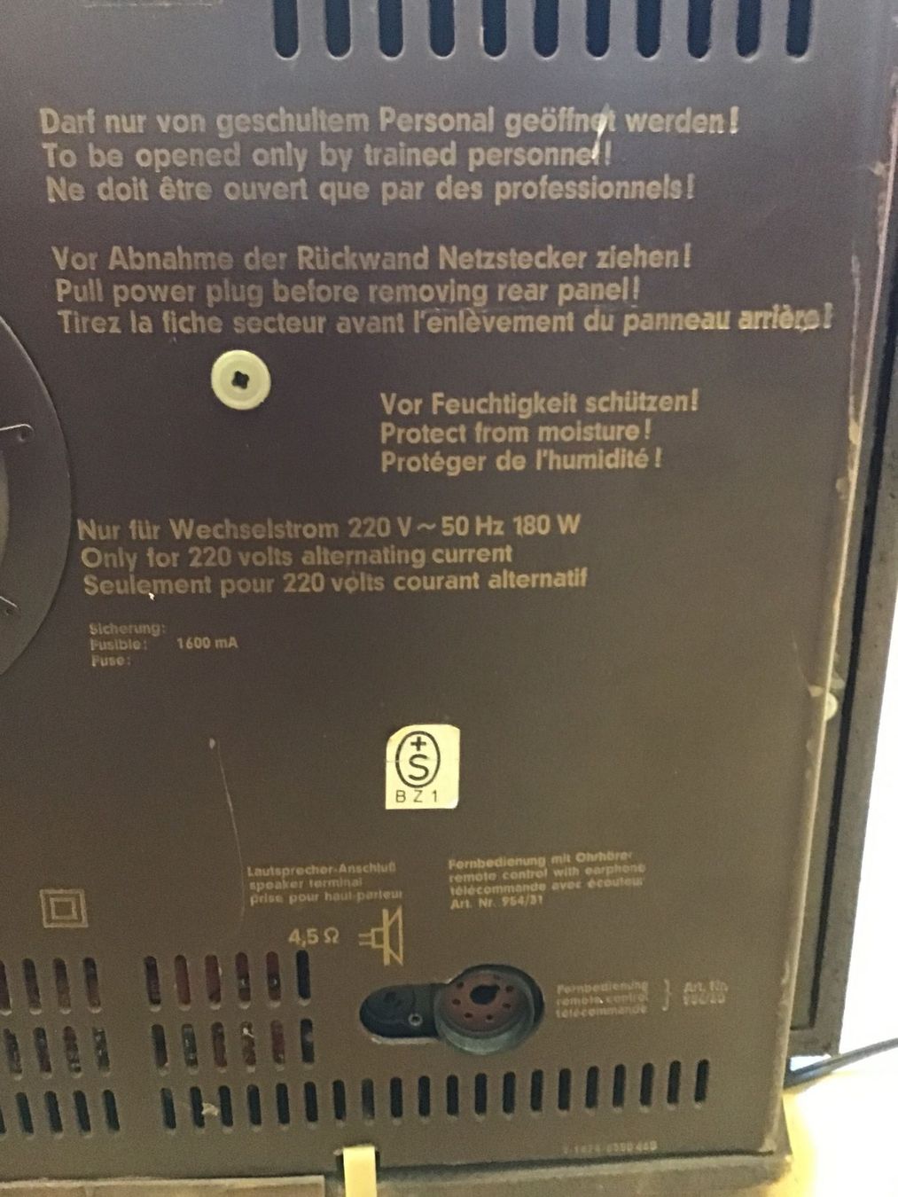 Televisori: Fernseher Holzgehäuse Retro Antik – Usato da Dübendorf venduto da sdbu-frappant 4