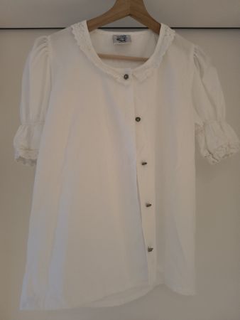Hübsche Trachtenbluse, Grösse 164, Swiss Style, Top Zustand!