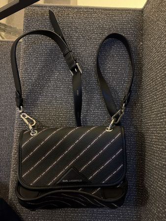 Karl Lagerfeld Umhängetasche / Crossbody Bag – Top Zustand