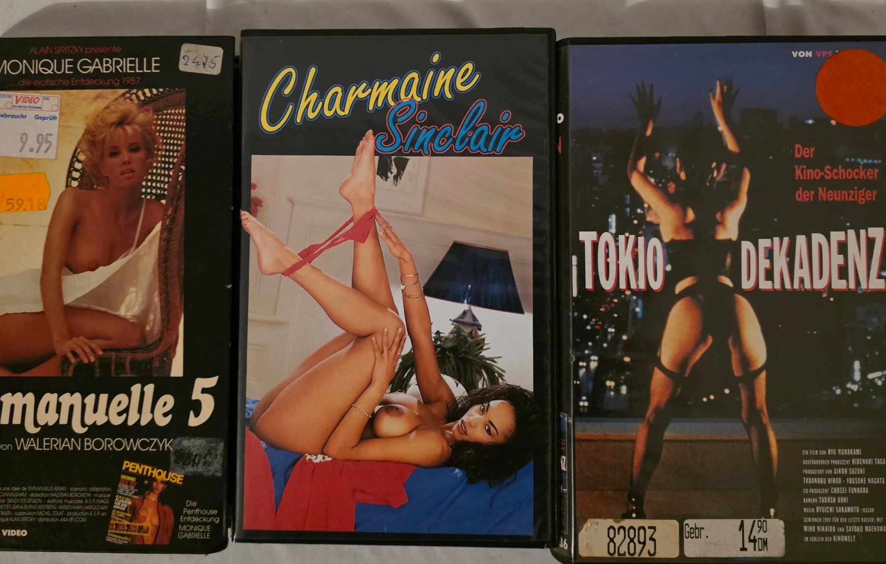 Tutti i VHS: 3 Erotik VHS Cassetten – Usato da Oetwil am See venduto da wasistlos