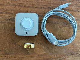 Oura Ring Gen 4, Charger, Size 9, Gold Super Zustand