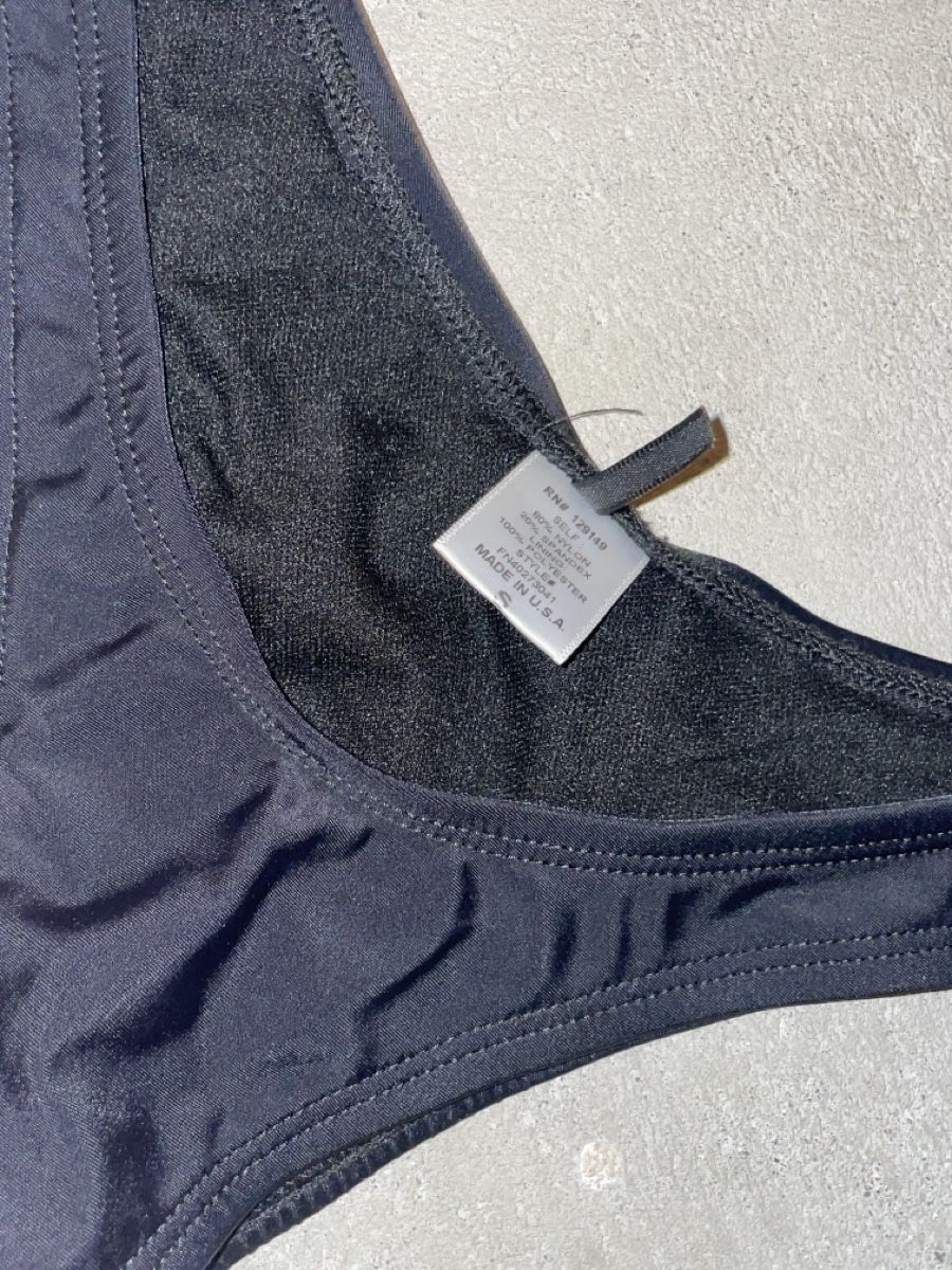 Costumi da bagno & Bikini: ALLES RAUS gewagtes Bikini  – Usato da Kloten venduto da simones.thriftshop 1