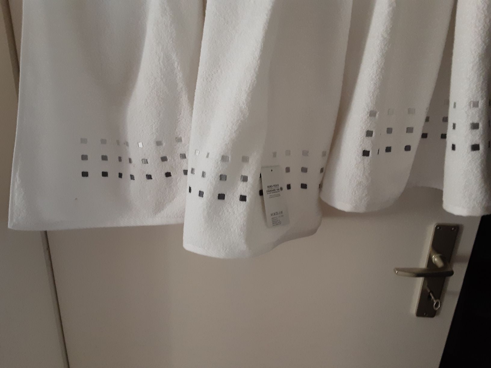 Teli da bagno: AUKTION. ENDET 3,stück – Nuovo e nell'imballaggio originale da wolfhalden venduto da 46464646 1