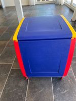 Aufbewahrungsbox Kunststoff mit Rollen gebraucht</div>