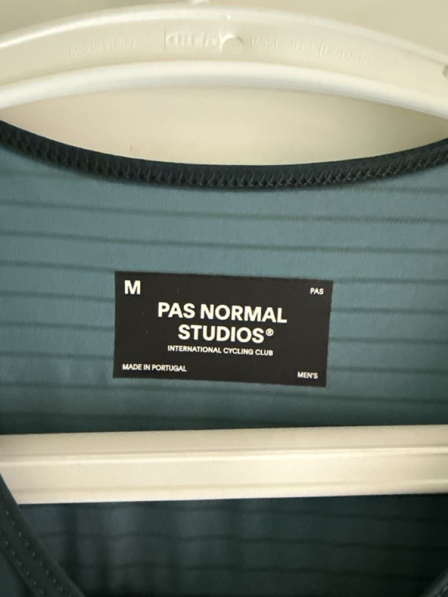 Pas Normal Studios Canottiere & Pantaloni: Pas Normal Studio speedsuit mechanism pro  – Usato da Sugiez venduto da Rulio_xx 2
