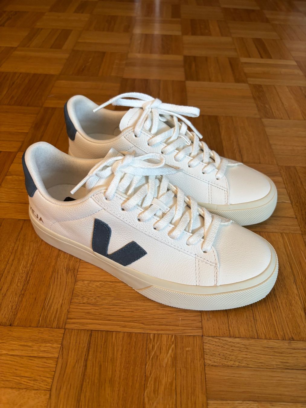 Veja Scarpe da donna: Veja Campo Sneaker, Gr. 38 – Nuovo (secondo la descrizione) da Luzern venduto da naome