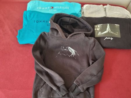 Pullover und Hoodies Tommy Hilfiger Adidas Grösse 140 / 152