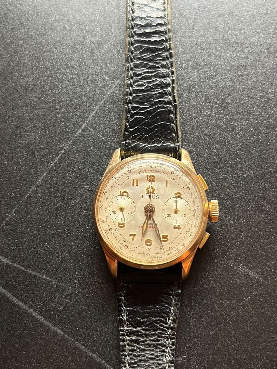 Orologi: Titus chronograph année 60 plaqué or  – Usato da Perly venduto da Alexandra309 5
