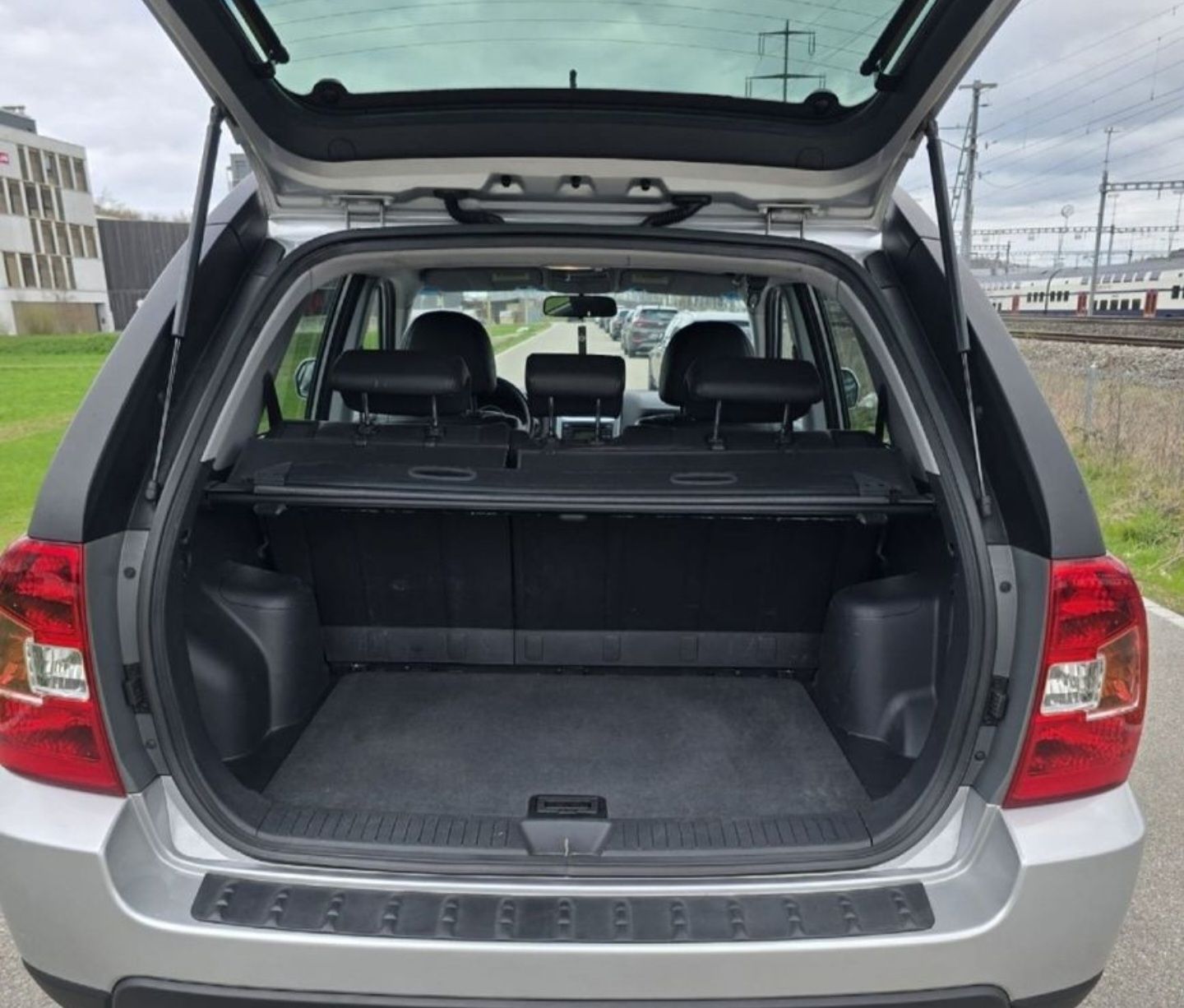 Kia Autos: Kia Sportage MFK 31.03.25 – D'occasion à Winterthur par xXSchwwizXx 9