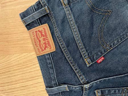 Levi's Mom Jeans High Waisted Grösse 30 guter Zustand