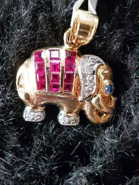 Ciondoli: Süsser Elefanten Anhänger, 18 Karat – Nuovo (secondo la descrizione) da Unterägeri venduto da Altgoldschmuck 1