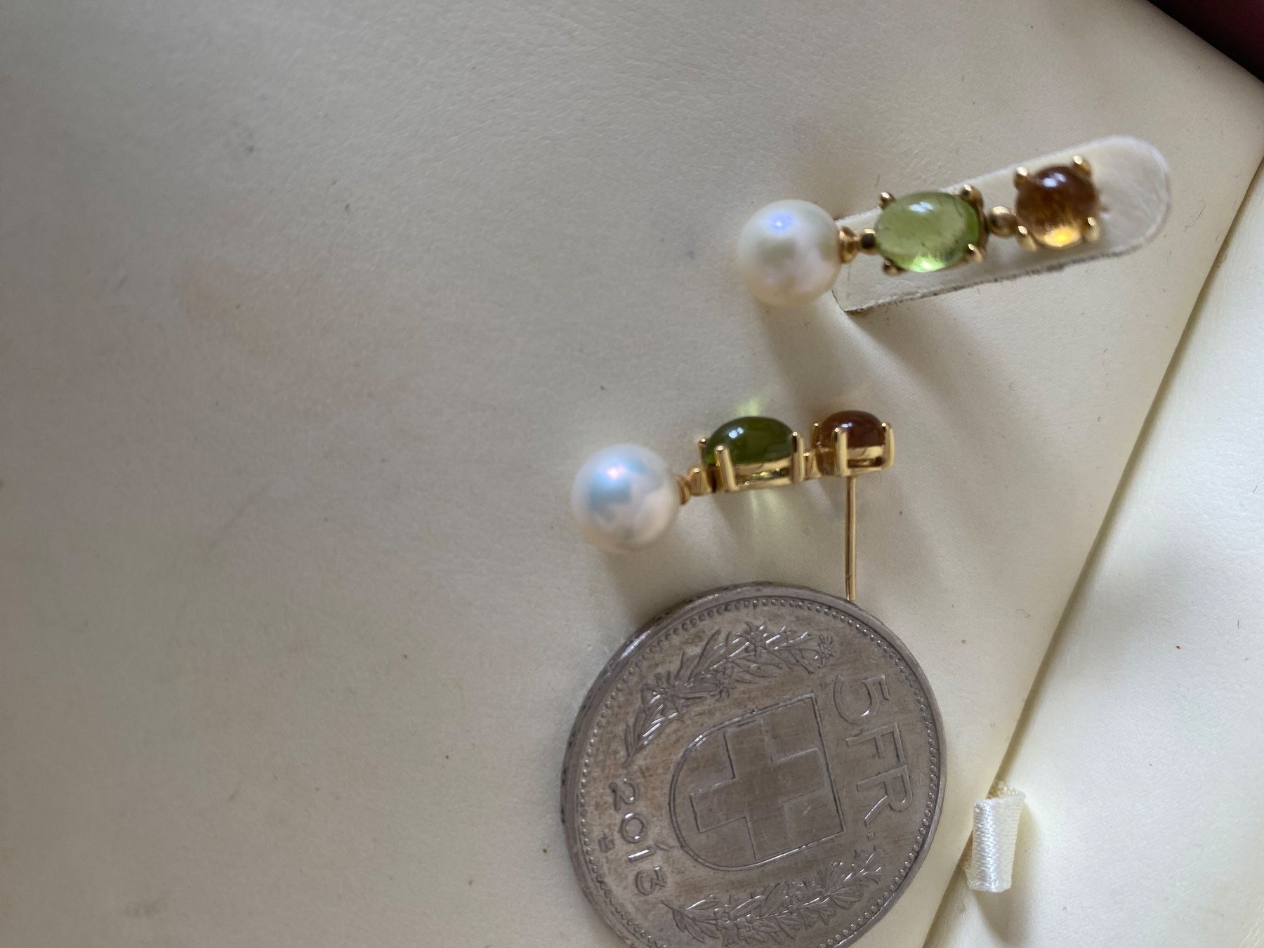 Orecchini pendenti & Orecchini a lobo: boucle d'oreille – Usato da fribourg venduto da iris18 1