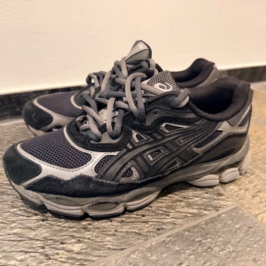 Scarpe da uomo: ASICS Gel-NYC Sneakers Gr. 39 – Usato da Horgen venduto da Jo79