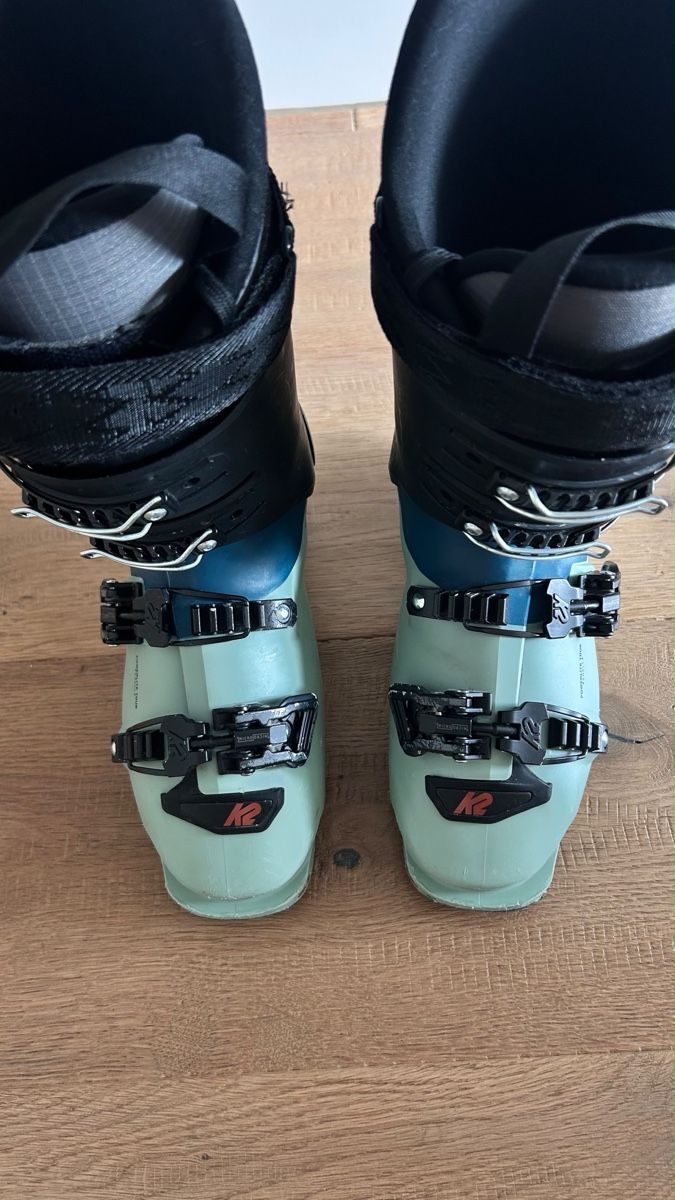 K2 Damenschuhe: Skischuhe K2 – Gebraucht aus Engelberg von ejierfaijs