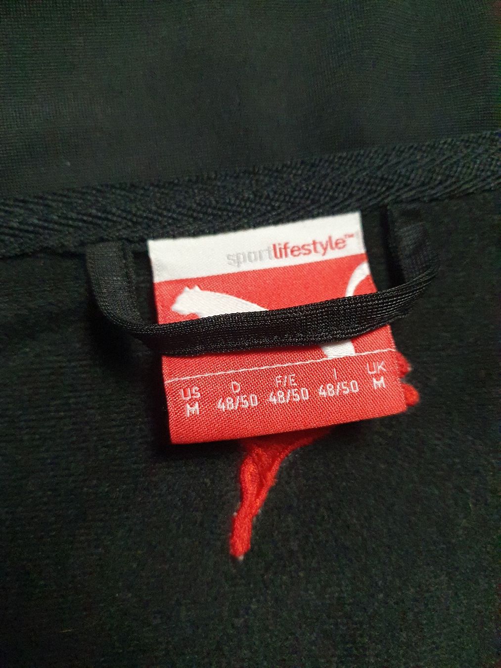 Puma Giacche: Puma Sportjacke Grösse M – Nuovo (secondo la descrizione) da St. Gallen venduto da CaliSunshine 2