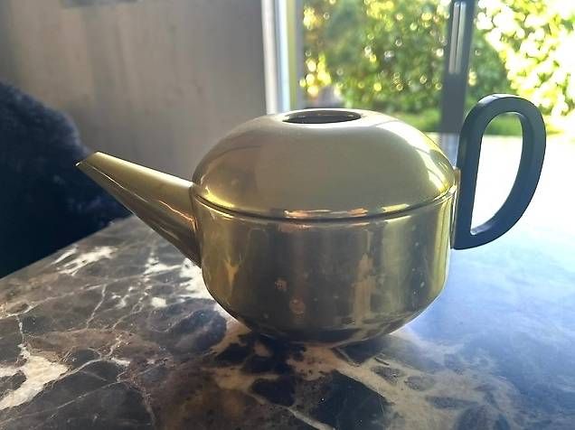 Teiere: Tom Dixon Form Teekanne – Usato da Burg im Leimental venduto da Anna_Wiener