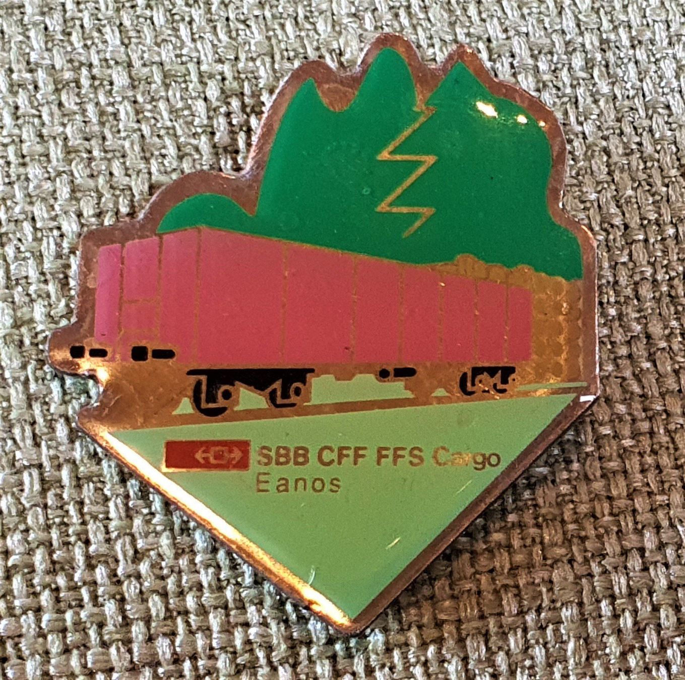 Placchette & Badge: K101 - Pin SBB CFF FFS Cargo Eanos – Usato da Reinach BL venduto da Boston-Verkauf