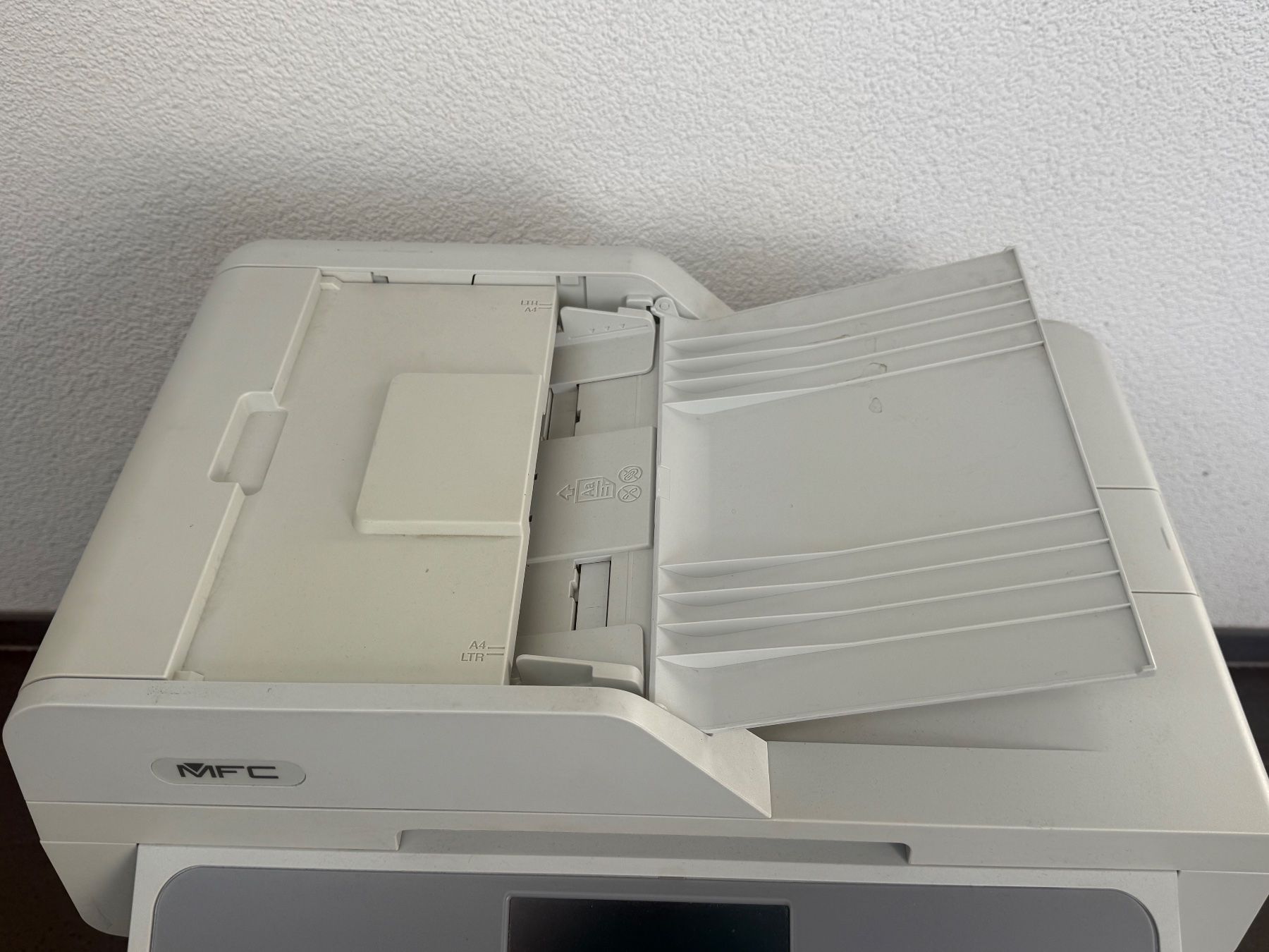 Brother Stampanti: Brother MFC-L3770CDW Laserdrucker Multifunktionsdrucker g... – Usato da Aesch ZH venduto da Tomy007008 2