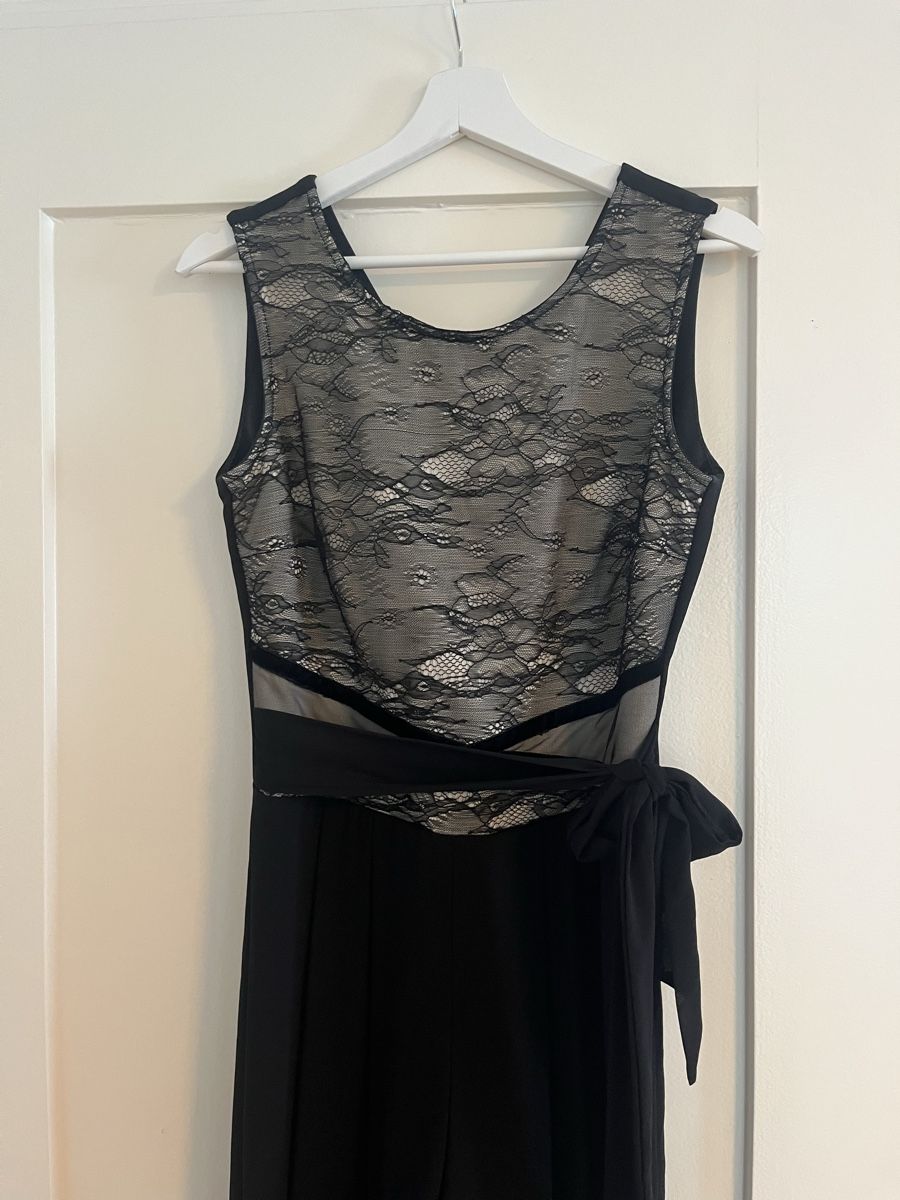 Jumpsuits: Schöner Jumpsuit mit Spitze, Grösse 36/S – Gebraucht aus Zürich von Brobin 1