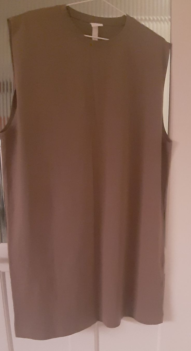 Vestiti: BAUMWOLLE Kleid taupe farbe Gr.M – Nuovo e nell'imballaggio originale da Zürich venduto da Venecia25