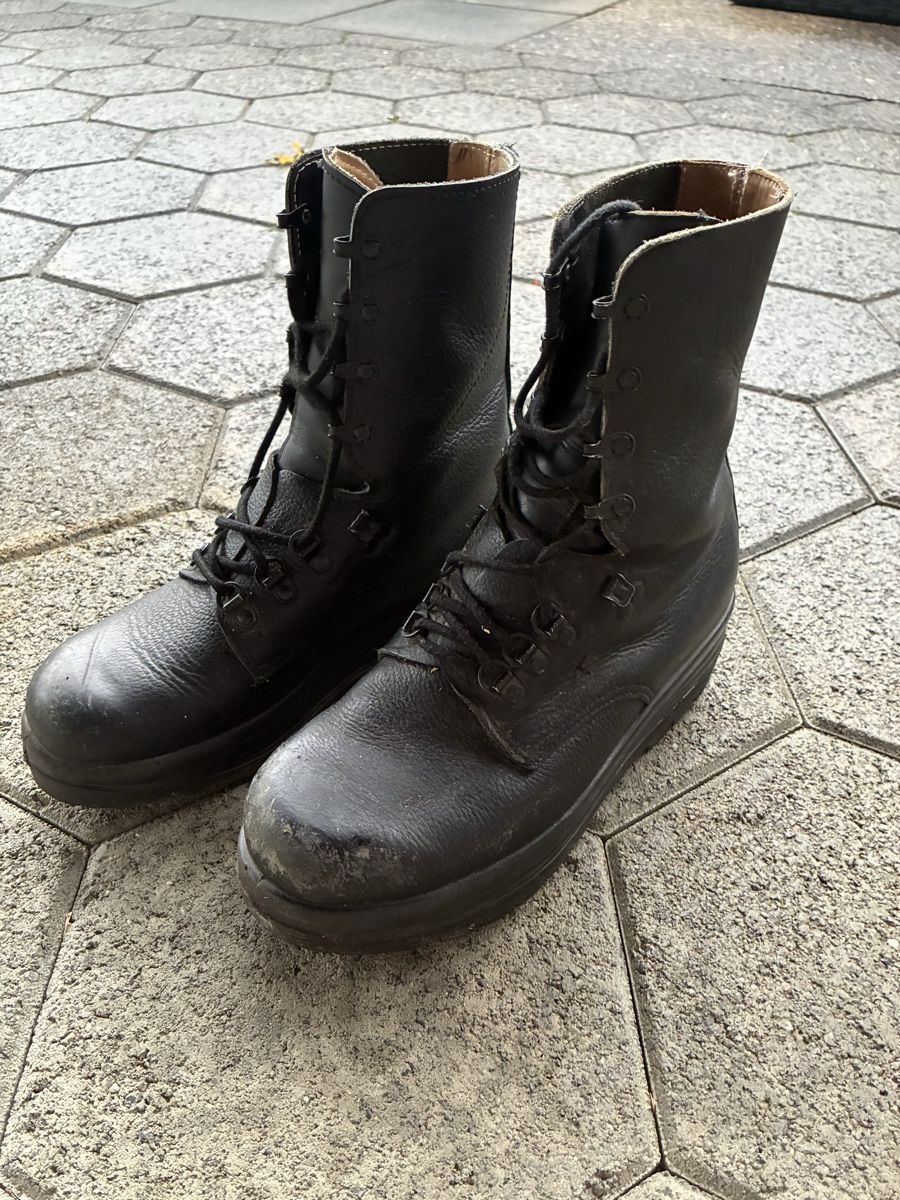 Uniformi: Schweizer Armee Stiefel KS90 – Usato da Balsthal venduto da Sven.sch 1
