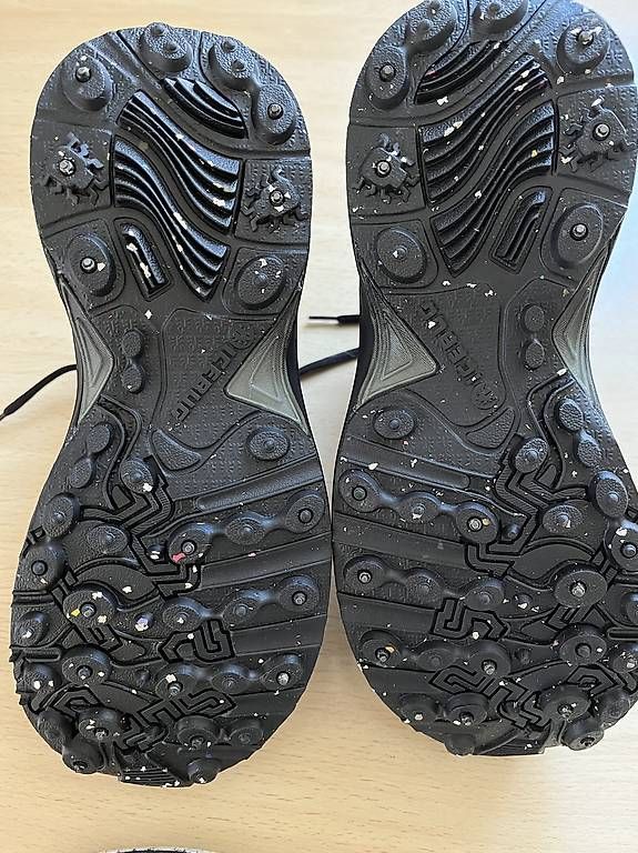 Scarpe da uomo: Icebug Speed BUGrip Schuhe Gr. 37 neu – Nuovo (secondo la descrizione) da Spiringen venduto da brandinder 1