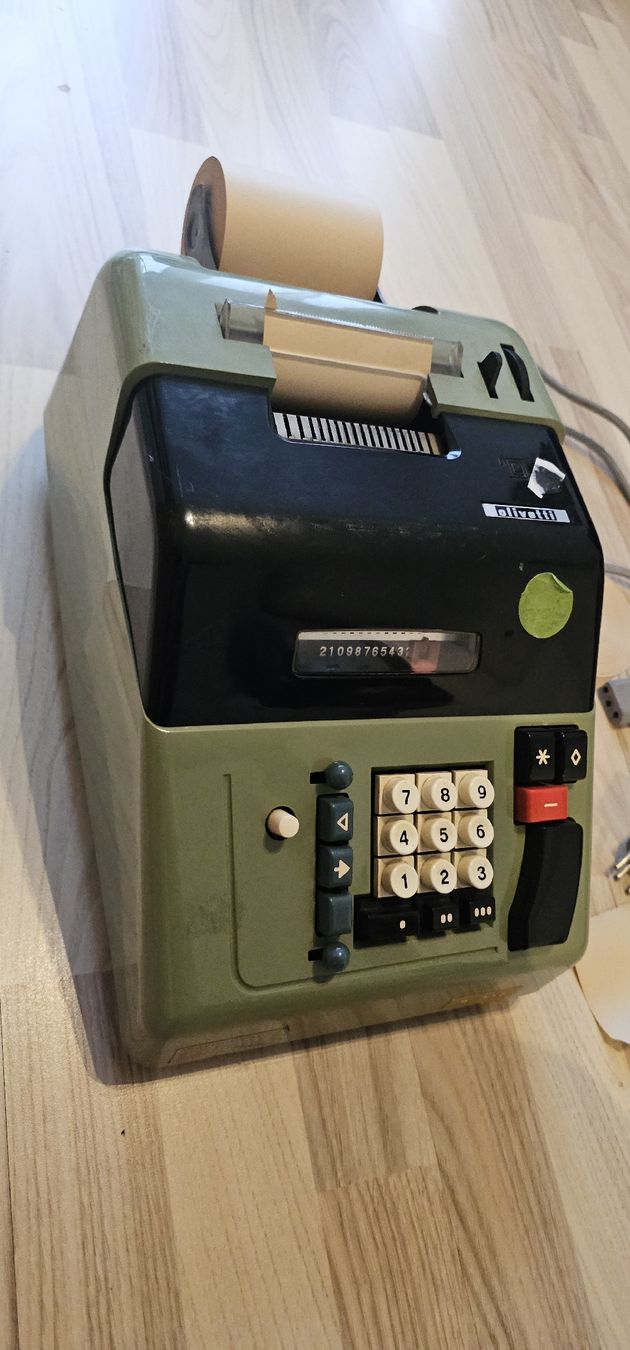 Olivetti Registratore di cassa: Kasse Olivetti, Rechner – Usato da Fischbach LU venduto da Speedygonzales999 1