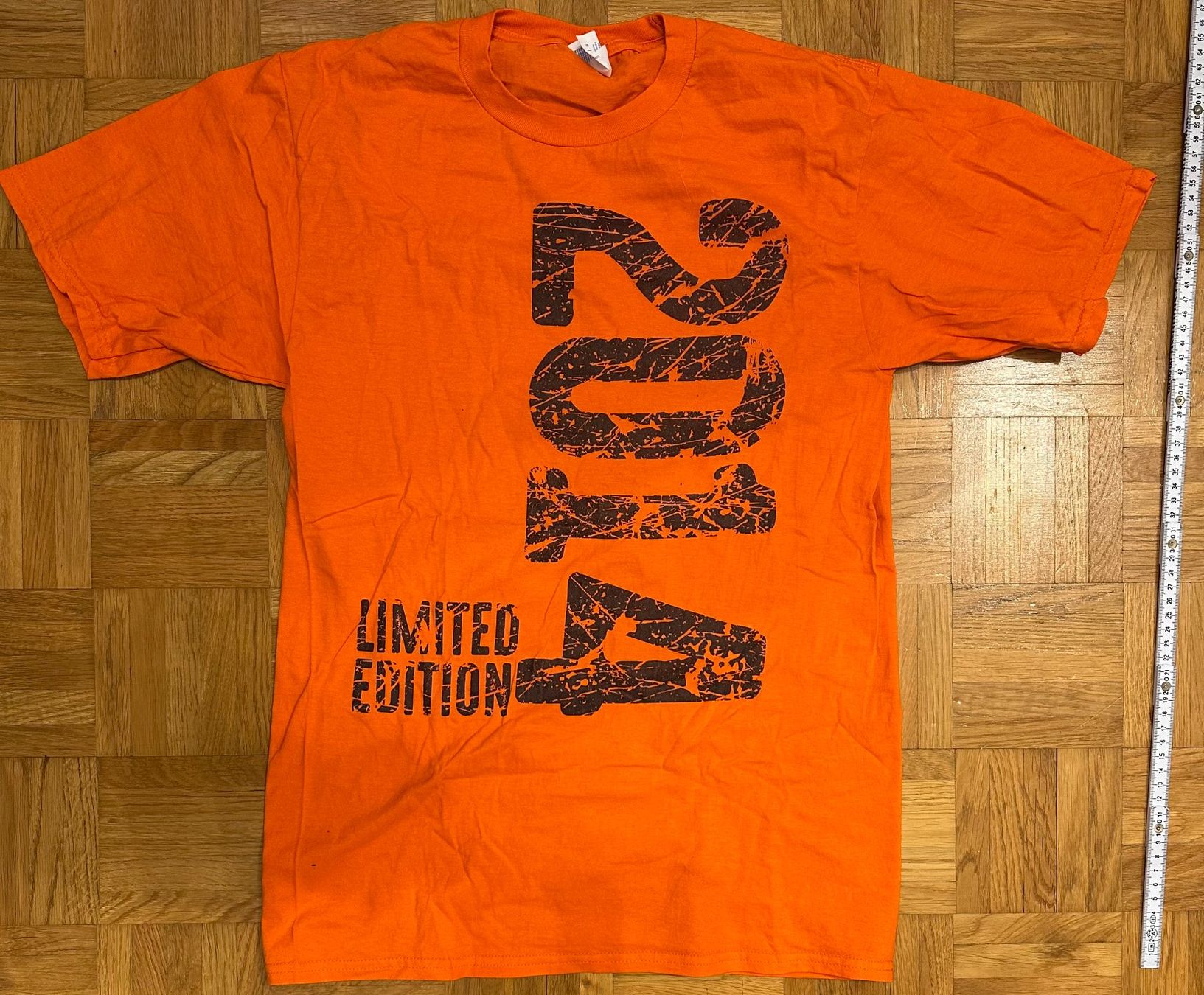 T-shirt: Thirt, Limited Edition 2014, Gr. S NEU – Nuovo (secondo la descrizione) da Winterthur venduto da nelead