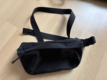 Bauchtasche Mammut, schwarz